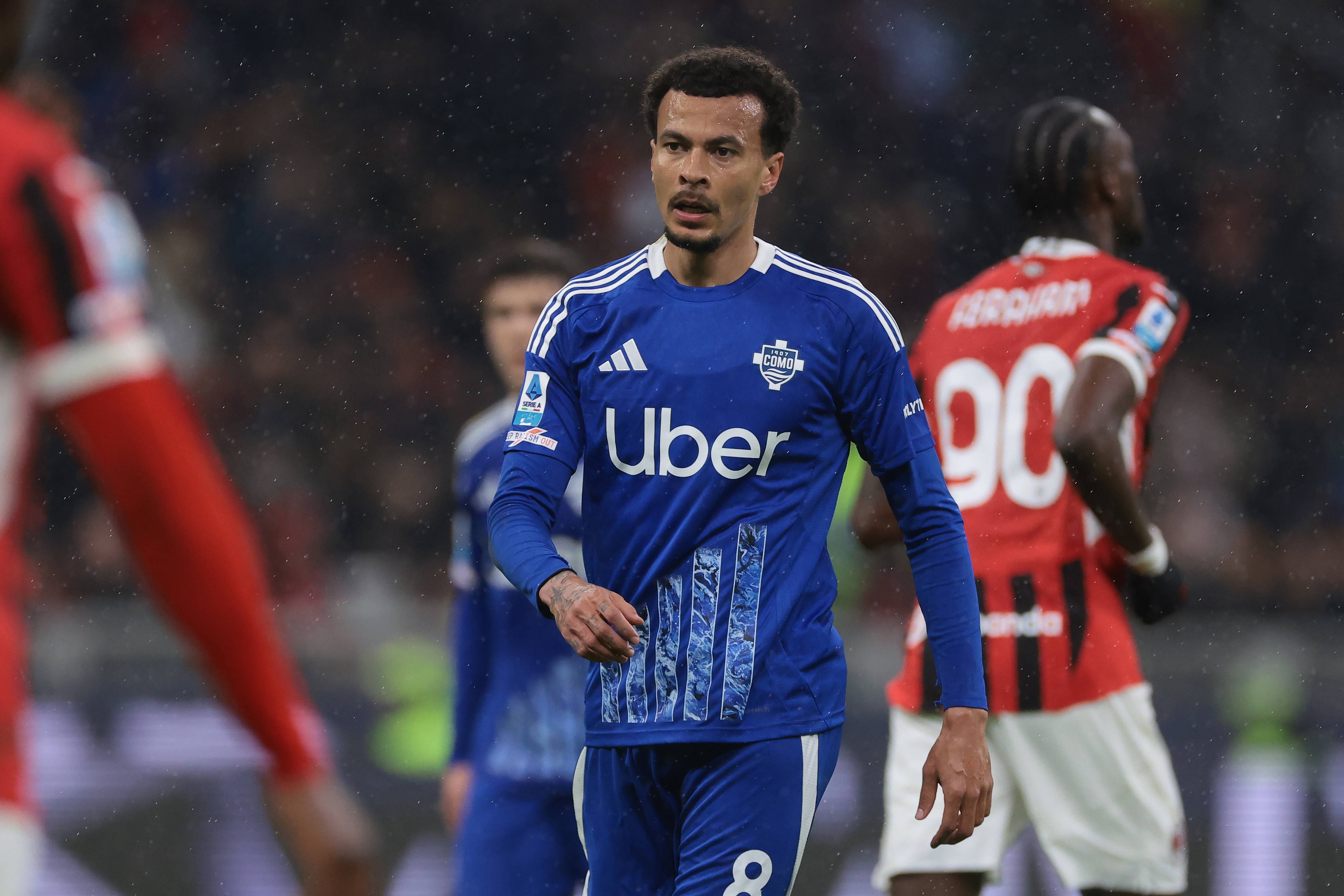 开云官网-英媒：29岁阿里回归米尔顿凯恩斯传闻不实，有西班牙球队想签他